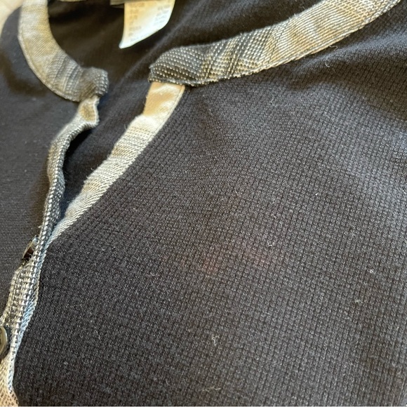 VENUS Ribbed Henley Top - Picture 6 of 9